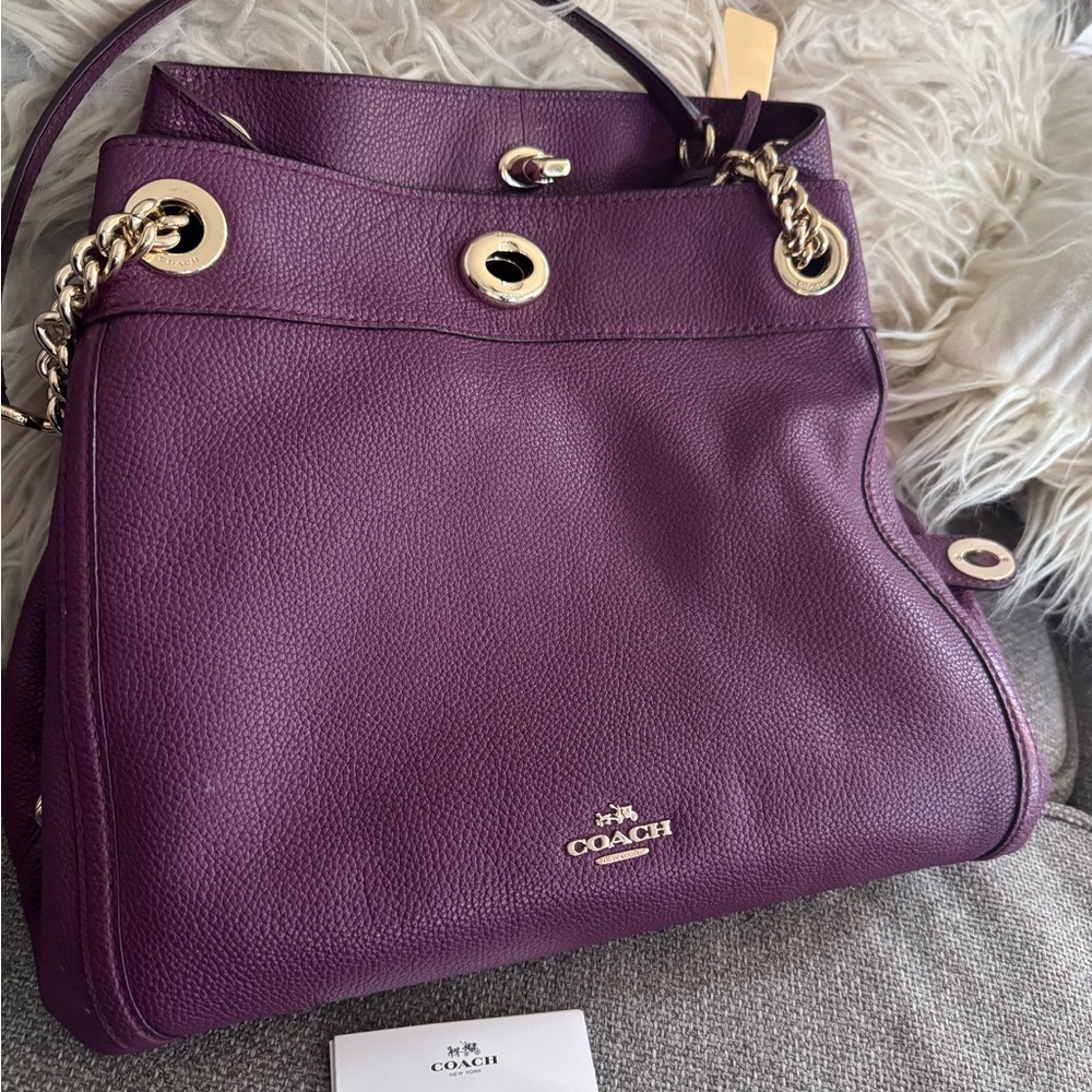 Coach Purple and Gold Shoulder Bag with Elegant Chain Details
